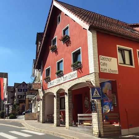 Gasthof Zum Loewen Goessweinstein Exteriör bild